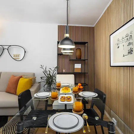 Whome Stylish Family In The Heart Of Chiado Лиссабон