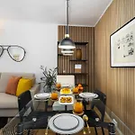 Whome Stylish Family In The Heart Of Chiado Lissabon